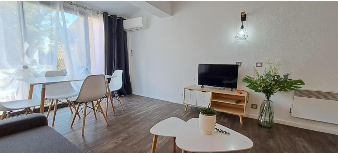 ארל Appartement Residence De Vacances Les Hameaux De Camargue מראה חיצוני תמונה