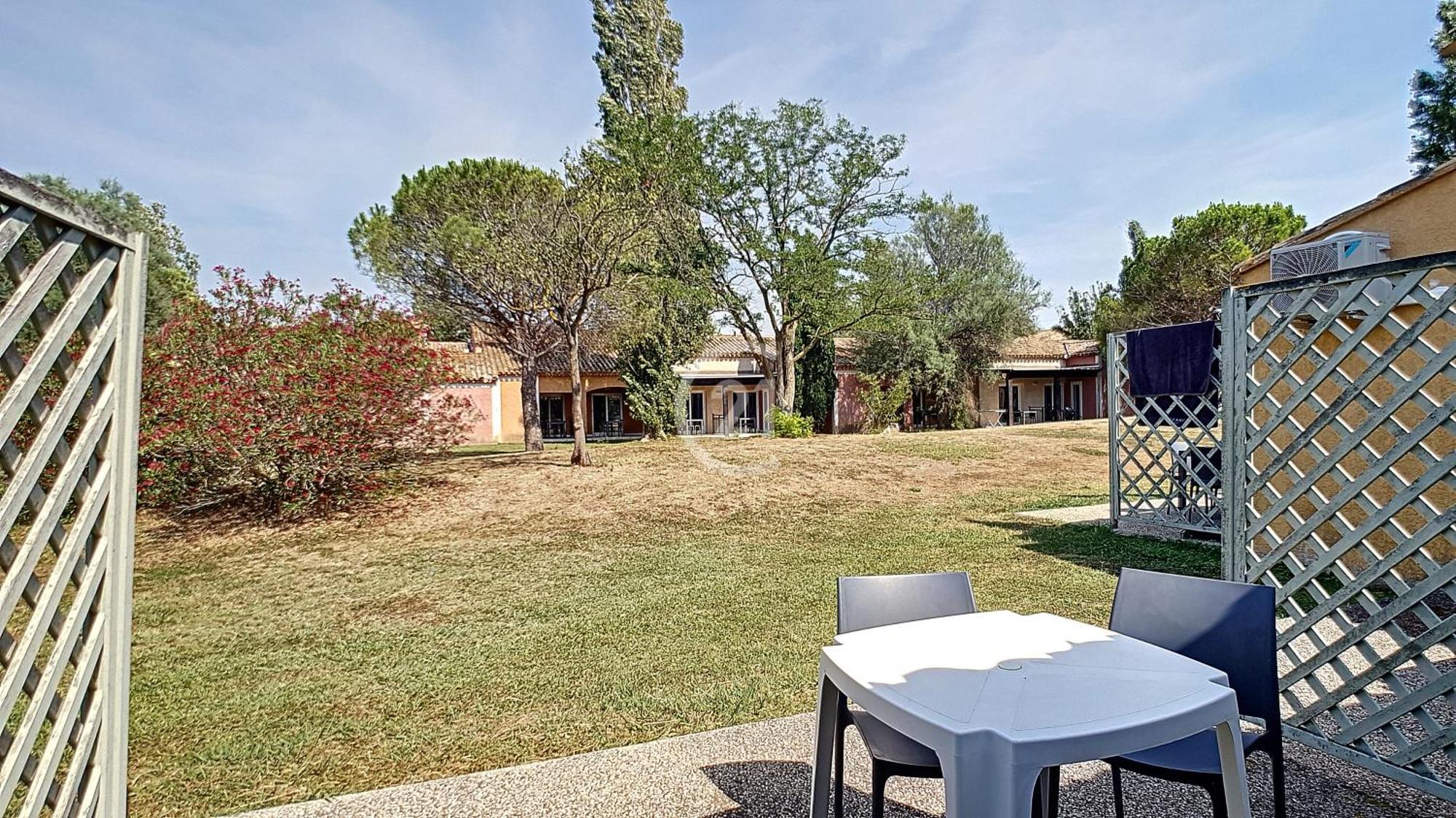 ארל Appartement Residence De Vacances Les Hameaux De Camargue מראה חיצוני תמונה